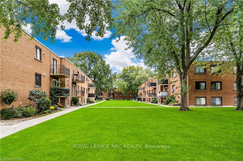 home for sale on 7-454 CARLTON Street