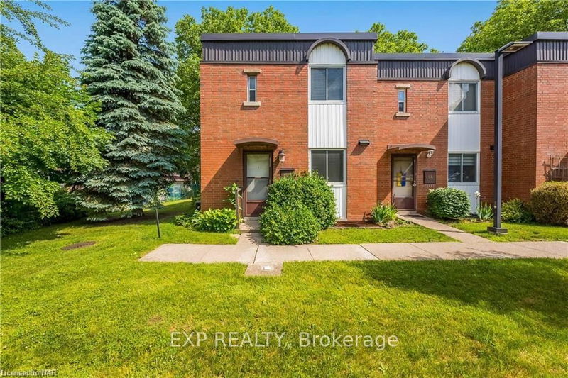 home for lease on 46-6453 COLBORNE Street