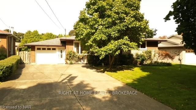 home for sale on 25 PRINCE EDWARD Drive