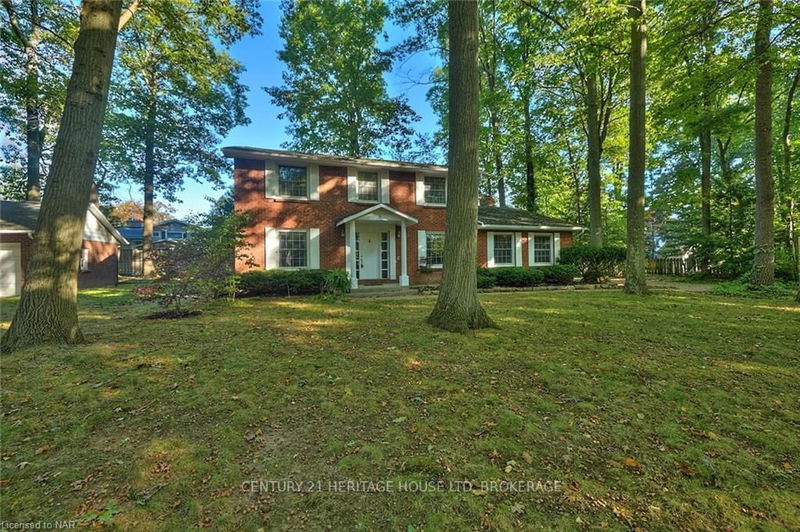 home for sale on 5 OAK Lane