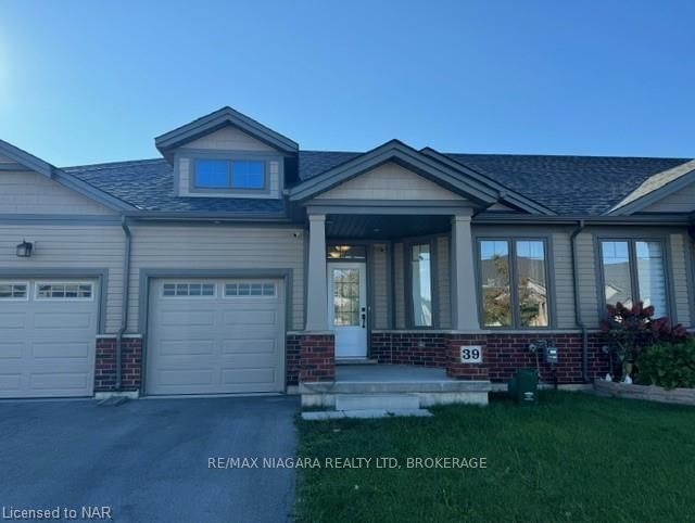 home for lease on 39 ELLIS AVENUE Avenue