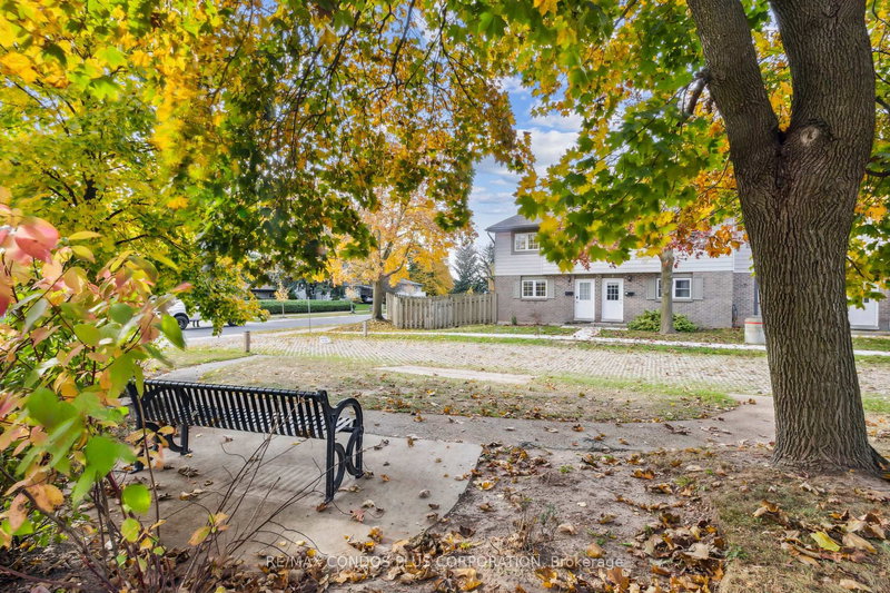 2 - 294 Fergus Ave, Kitchener, N2A 2H5 | Image 3