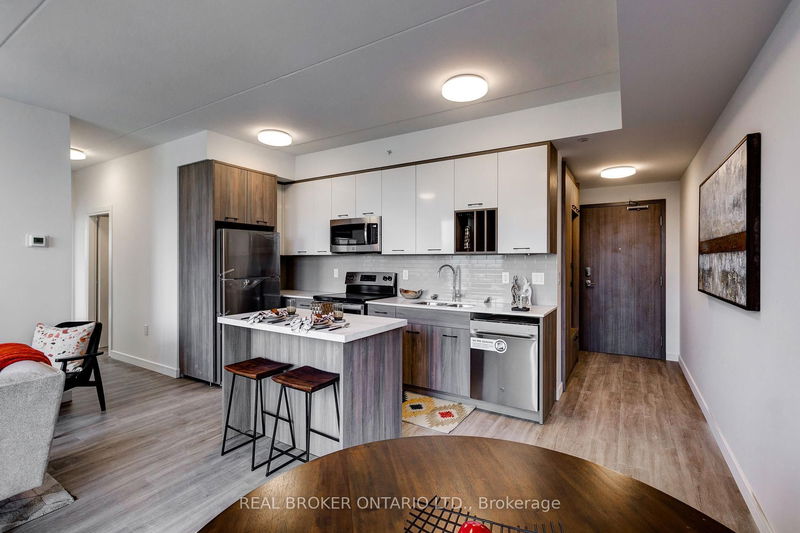 home for lease on 1002-49 Walnut Street S