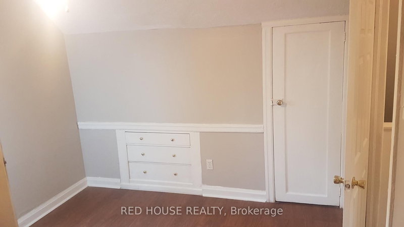 1306 Monaghan Rd, Peterborough, K9J 5M1 | Image 3