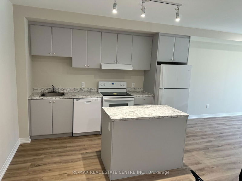 home for lease on 214-50 Herrick Avenue