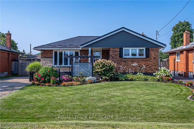 home for sale on 5 Lorne Avenue