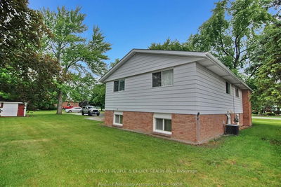 2925 Bouffard Rd, Windsor - Windsor image-0-2