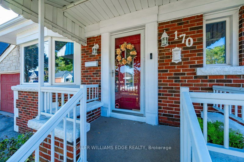 home for sale on 170 Kenilworth Avenue S