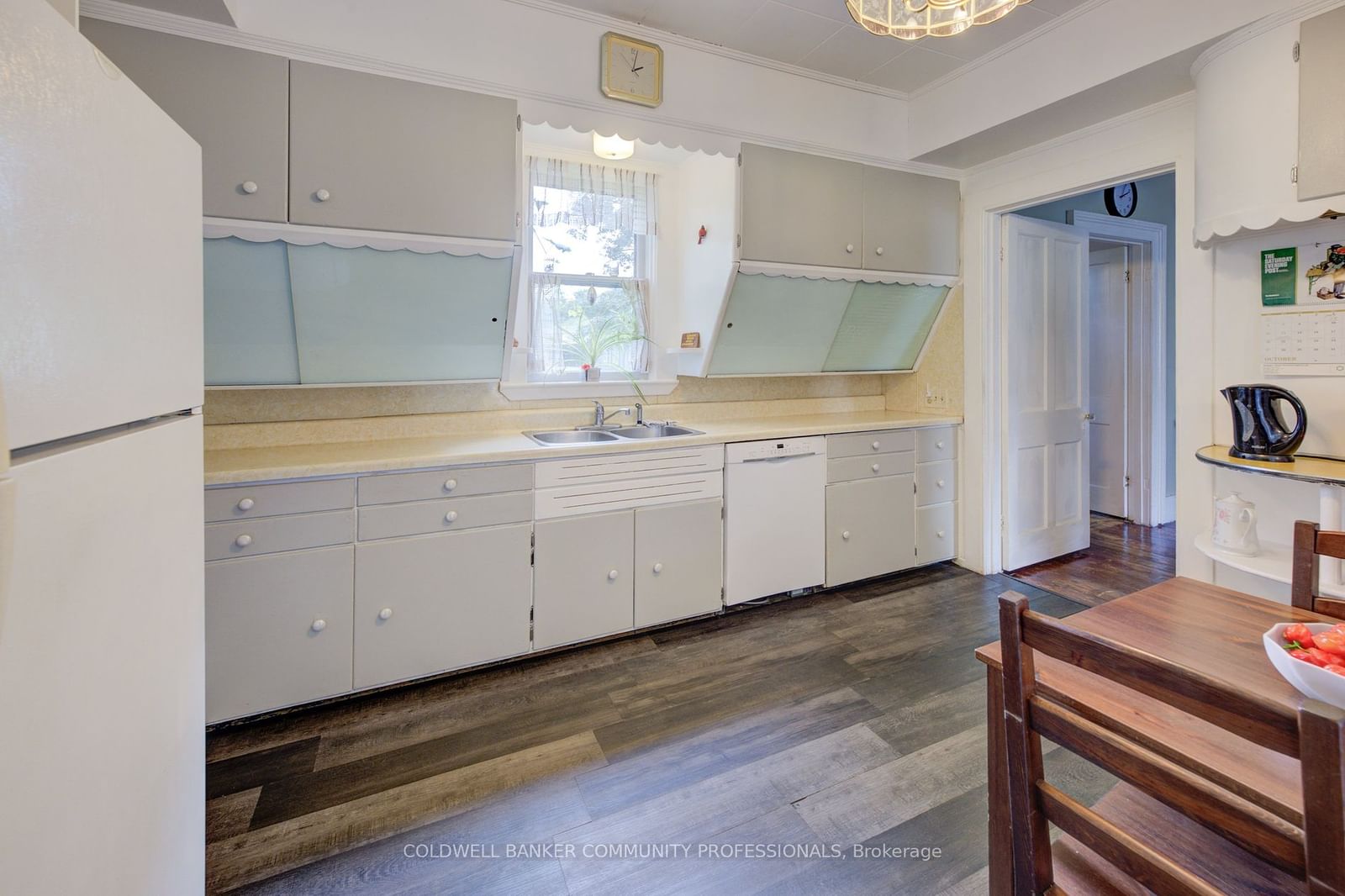 Listing Image 13