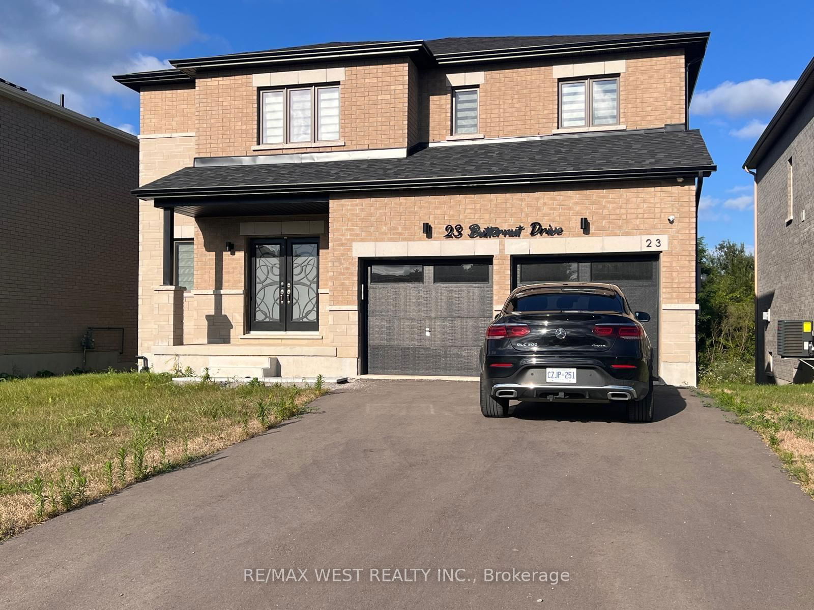 Detached House for lease at 23 Butternut Drive, Norfolk, Simcoe, N3Y 0G8 - MLS: X9419504