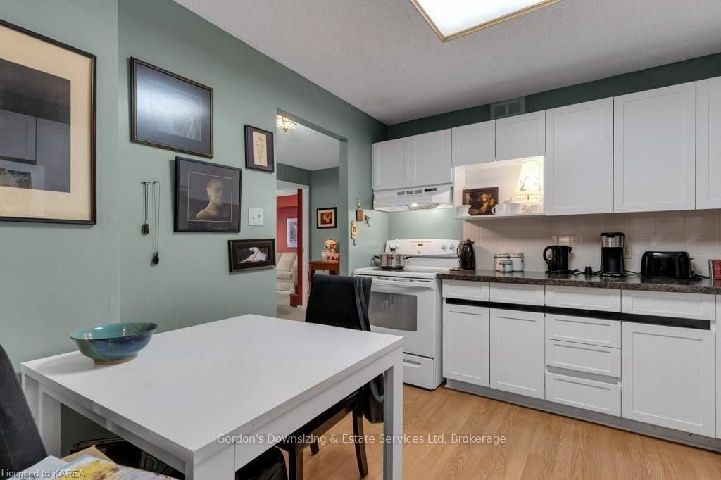 115 BARRETT Court, Unit 505 - Photo 5