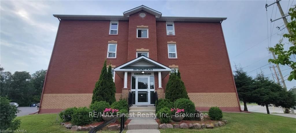 Condo sold at 404-550 TALBOT Place, Gananoque, K7R 3C6 - MLS: X9420084