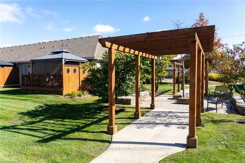 70 ELMWOOD Avenue, Unit 27 - Photo 48