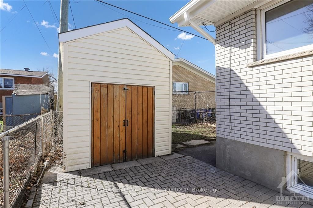 Listing Image 24