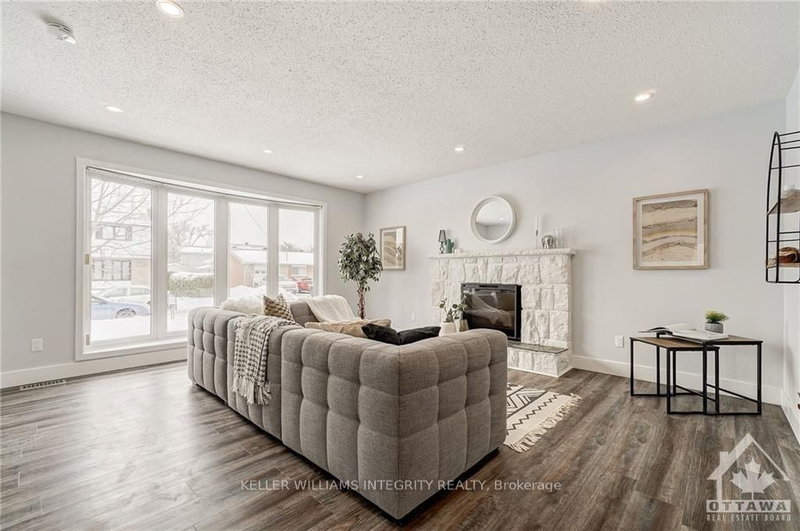 A - 2636 HICKSON Cres, Ottawa, K2H 6Y6 | Image 3