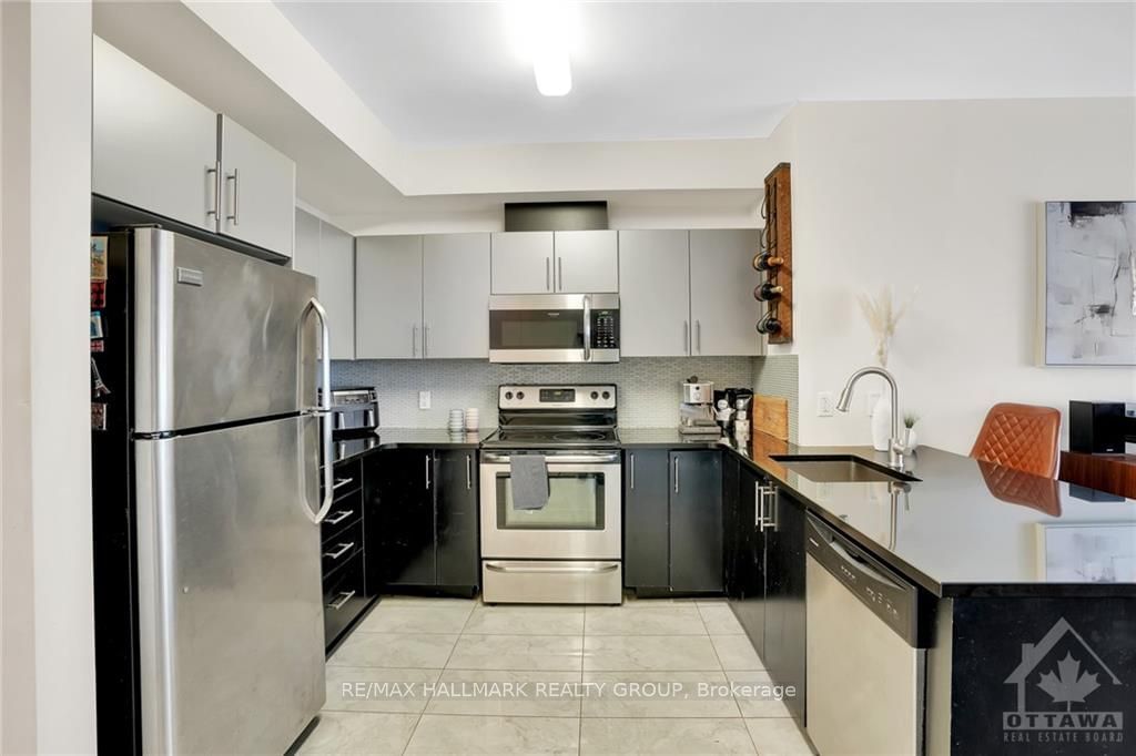 242 RIDEAU Street, Unit 1402 - Photo 3