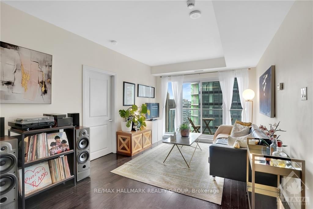 242 RIDEAU Street, Unit 1402 - Photo 6