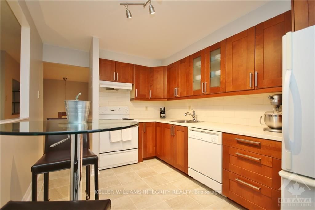 2650 SOUTHVALE Crescent, Unit 413 - Photo 10