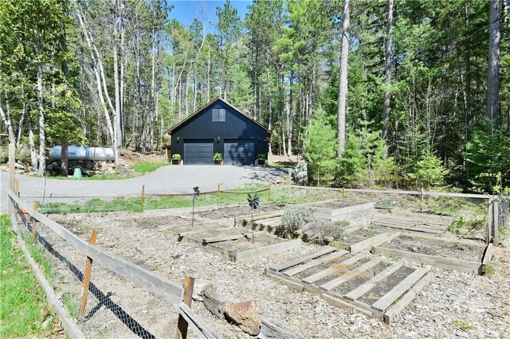 Listing Image 24