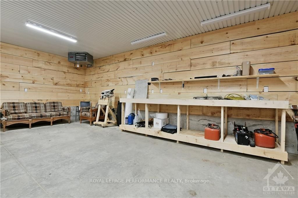 Listing Image 28