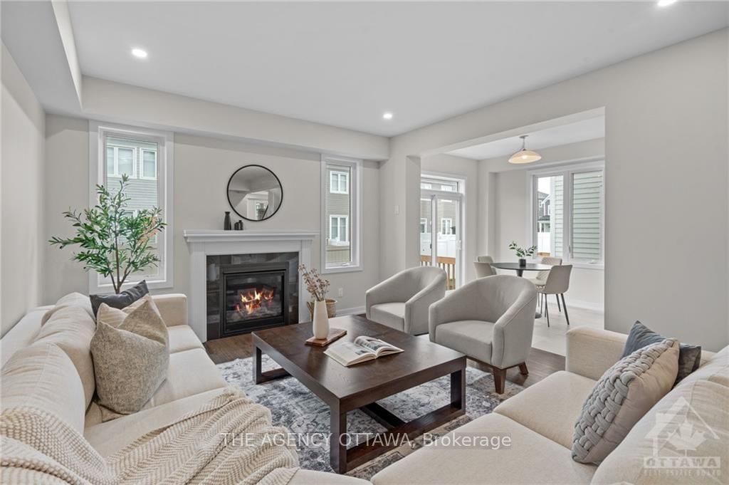 Listing Image 5