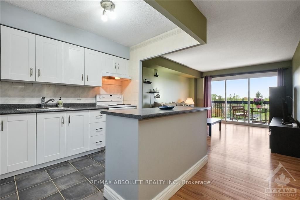 158C MCARTHUR Avenue, Unit 508 - Photo 6