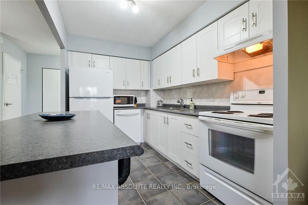 158C MCARTHUR Avenue, Unit 508 - Photo 7