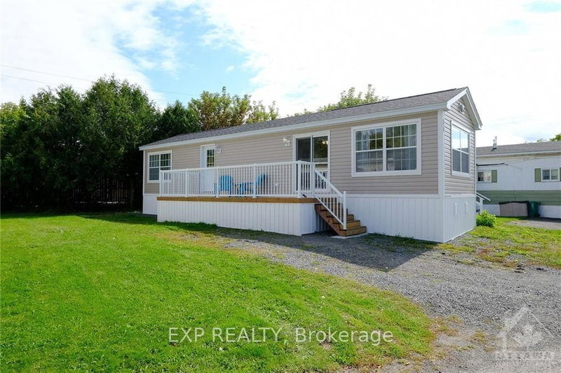 11 BONNER St, Nepean, K2H 7S9 | Image 2