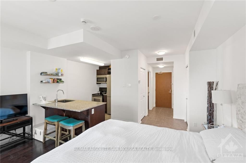 242 RIDEAU Street, Unit 1708 - Photo 10