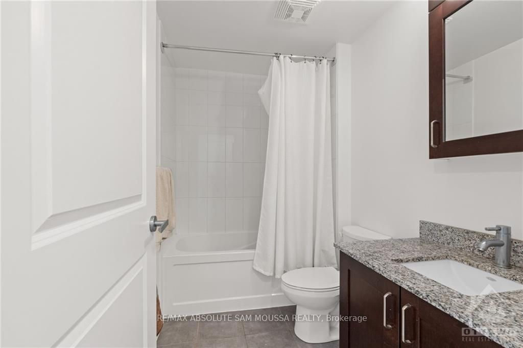 242 RIDEAU Street, Unit 1708 - Photo 20
