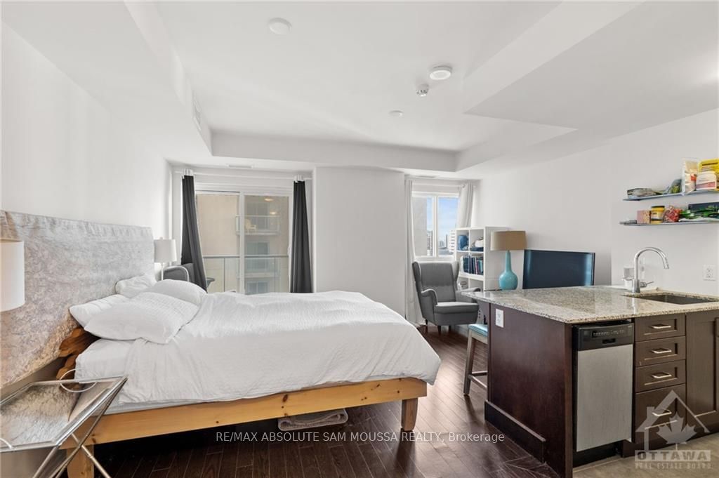 242 RIDEAU Street, Unit 1708 - Photo 8