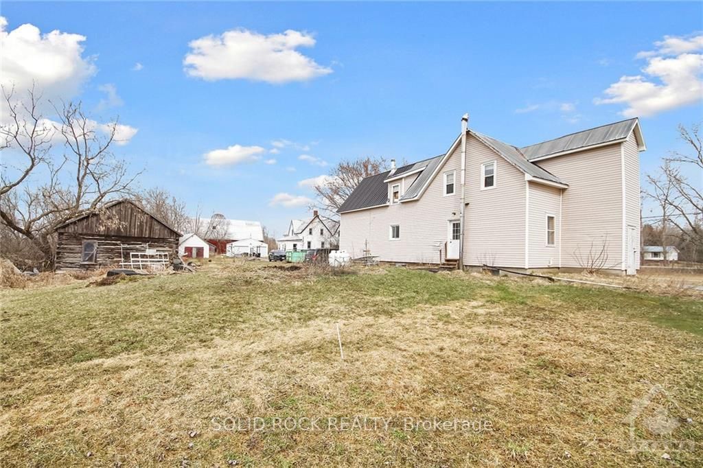 Listing Image 3