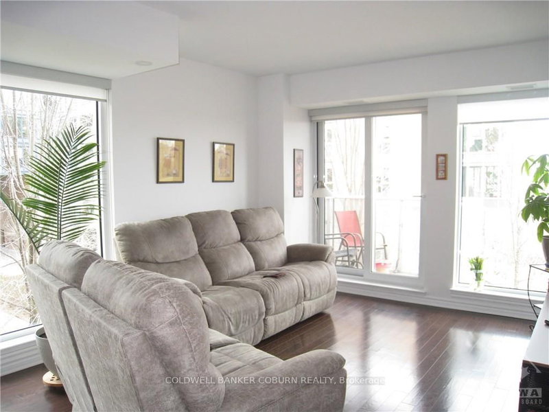 301 - 250 LETT St, Ottawa, K1R 0A8 | Image 2