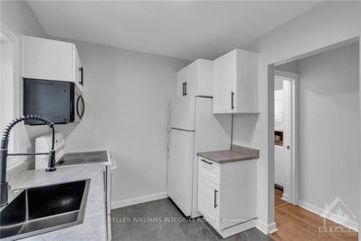 Unit 3 — 1170 MERIVALE Road — more photos