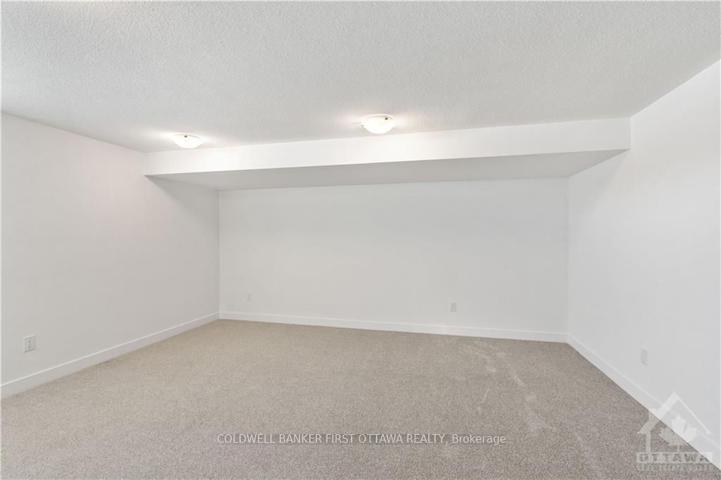 Listing Image 30