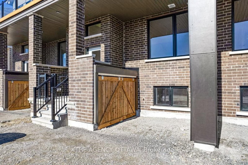 328 CATSFOOT Walk, Ottawa, K2J 7G8 | Image 2