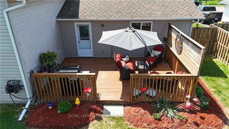 17 GREENVALE Cres, Petawawa, K8H 3S2 | Image 3