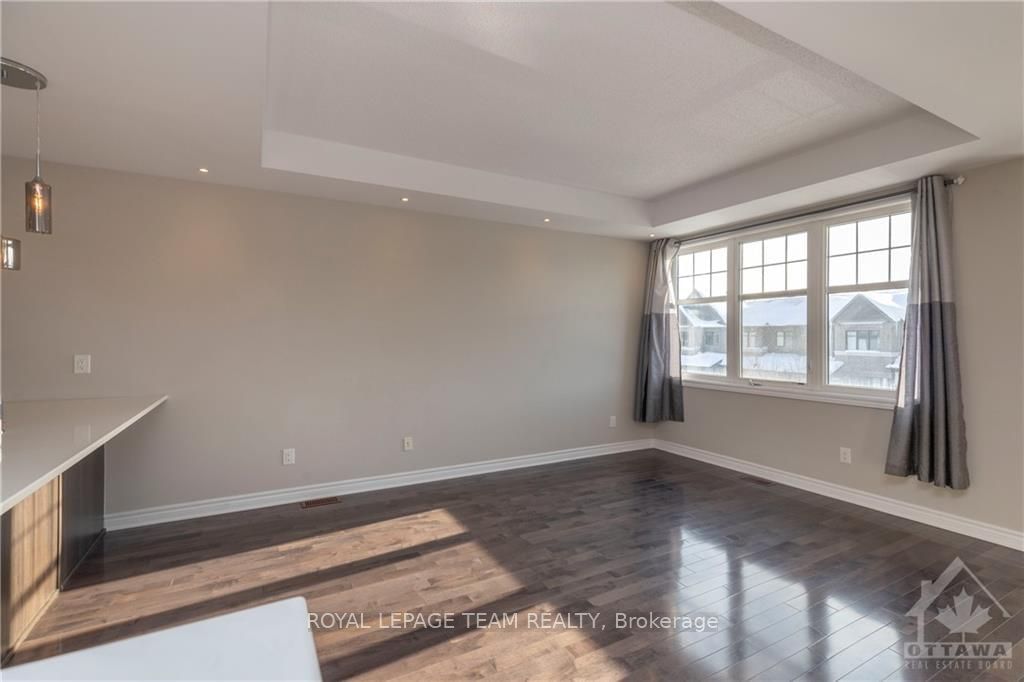 82 FALLENGALE Crescent - Photo 13