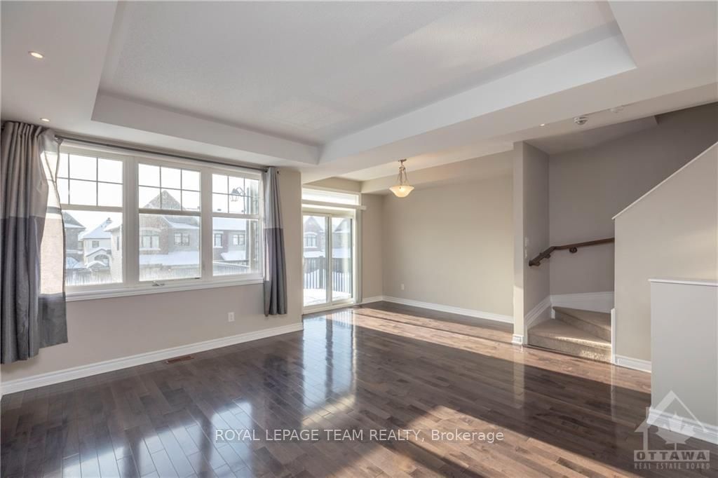 82 FALLENGALE Crescent - Photo 14