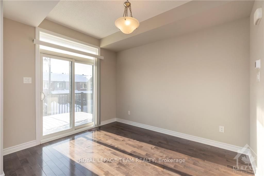 82 FALLENGALE Crescent - Photo 16