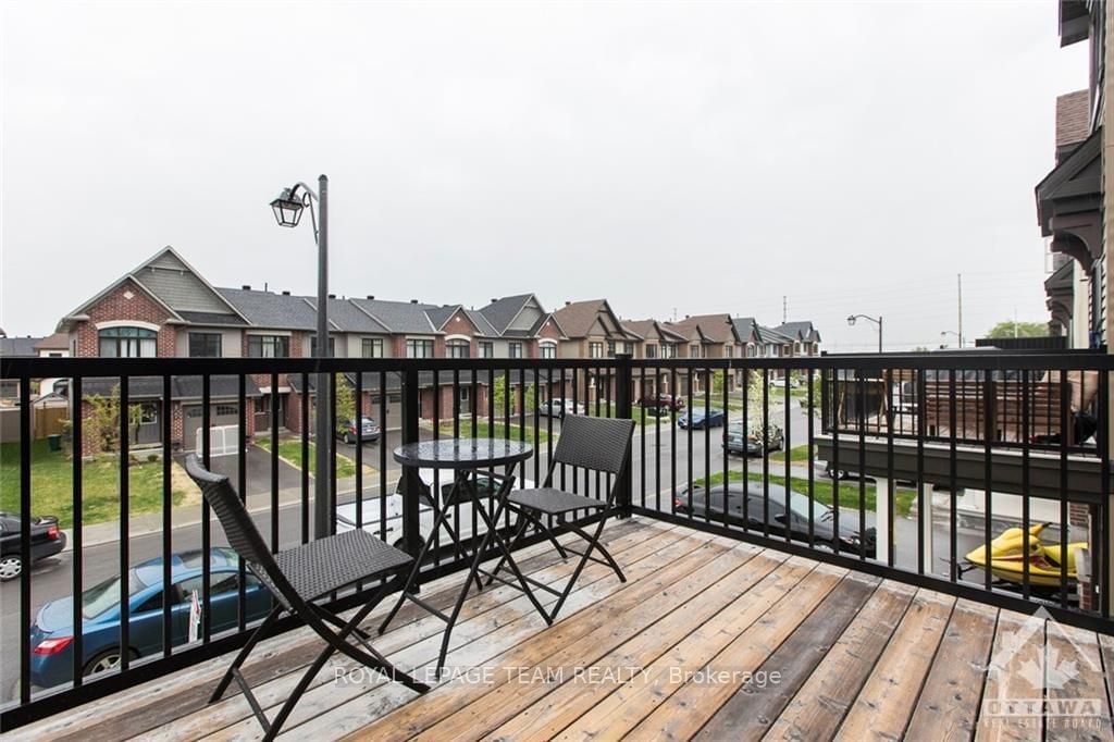 82 FALLENGALE Crescent - Photo 19