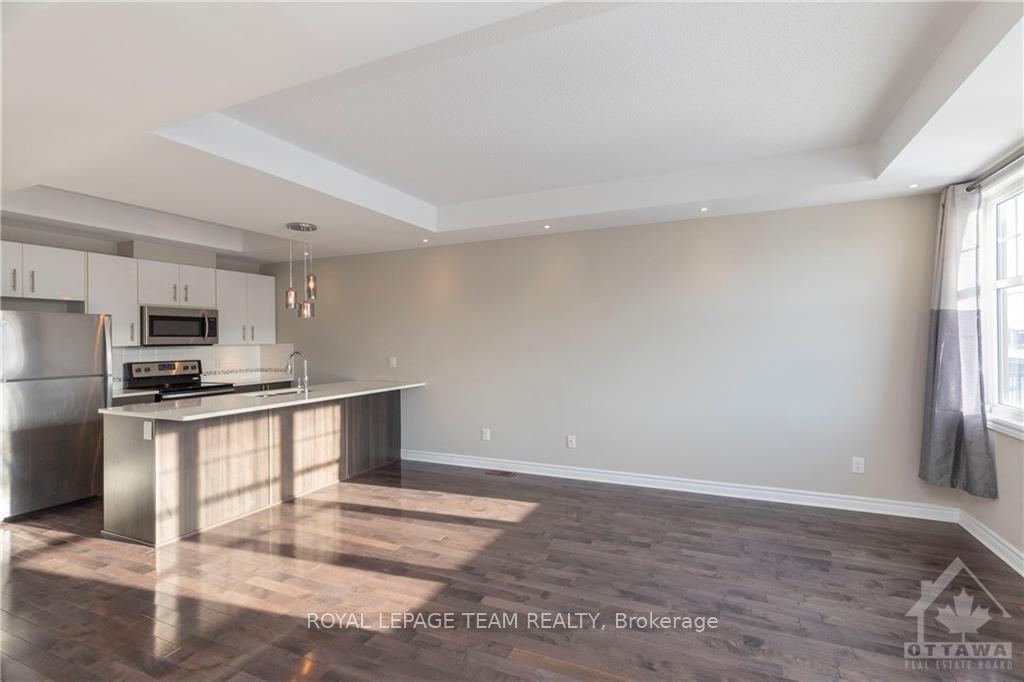 82 FALLENGALE Crescent - Photo 8