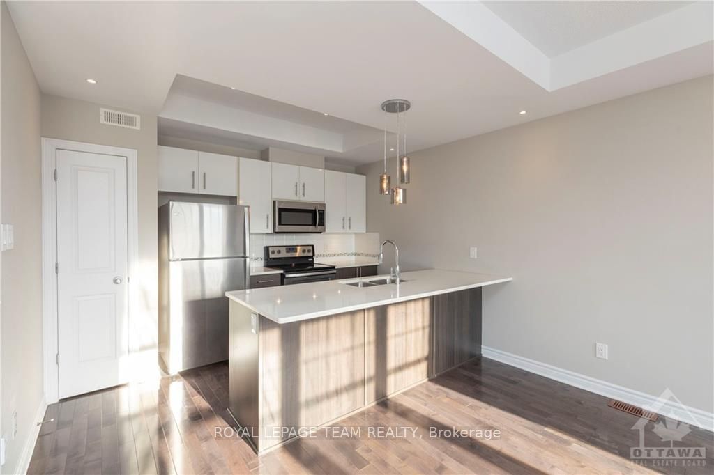 82 FALLENGALE Crescent - Photo 9