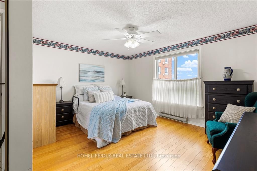 115 BARRETT Court, Unit 702 - Photo 12