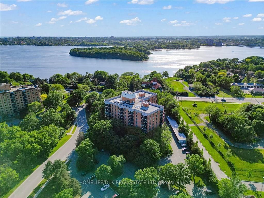 115 BARRETT Court, Unit 702 - Photo 2