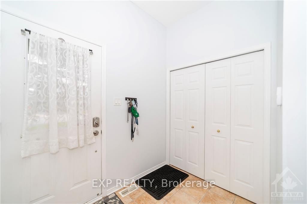 26 WIMBLEDON Way - Photo 2