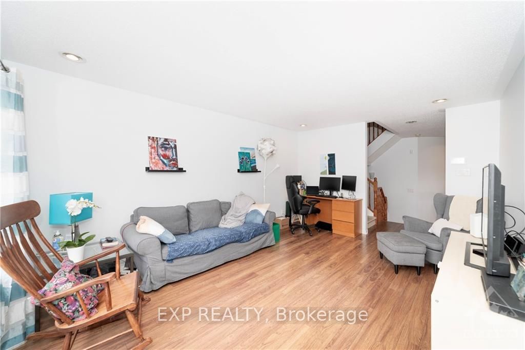 26 WIMBLEDON Way - Photo 7