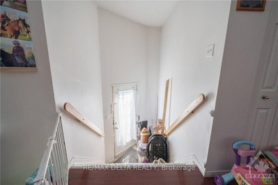 530 MARIO Street — photo 3