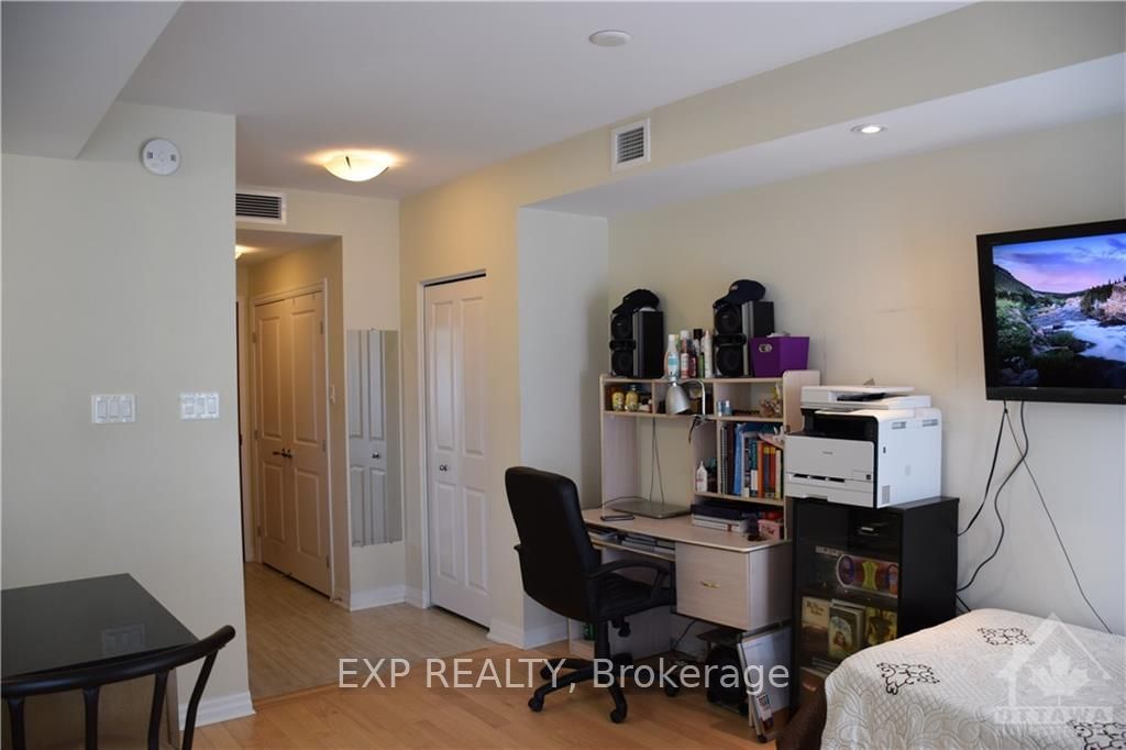242 RIDEAU Street, Unit 2308 - Photo 4