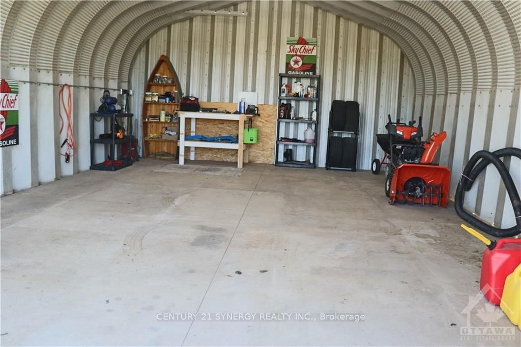 Listing Image 28